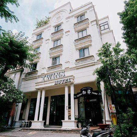 Twins Hotel Хошимин Экстерьер фото